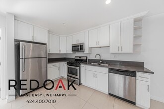 3540 Fletcher Dr in Los Angeles, CA - Building Photo - Building Photo