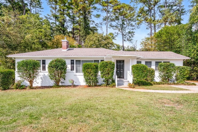 property at 824 Martinwood Rd