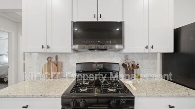 2913 Brogan Creek in New Braunfels, TX - Building Photo - Building Photo