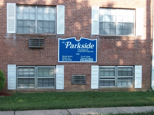 Parkside Apartments in Kennett Square, PA - Foto de edificio - Building Photo