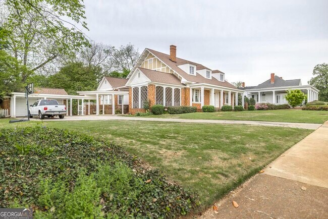 62 Indian Springs Dr in Forsyth, GA - Building Photo - Building Photo