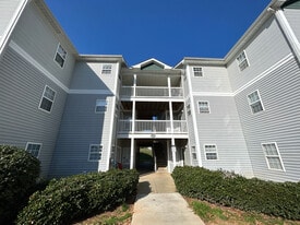 Room in Condo on Wolfmill Dr in Raleigh, NC - Building Photo