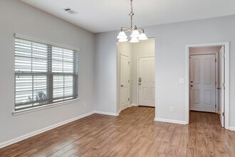 1018 Hemlock Dr in Spring Hill, TN - Building Photo - Building Photo