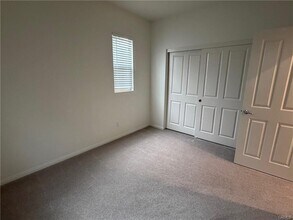 33 Latitude in Irvine, CA - Foto de edificio - Building Photo