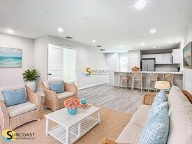 3821 SW 43rd Ct, Unit 110 in Ocala, FL - Building Photo