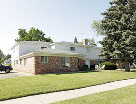 22 2nd St in Mount Clemens, MI - Building Photo