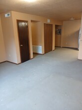 902 Cynthia St in Wilburton, OK - Building Photo - Building Photo