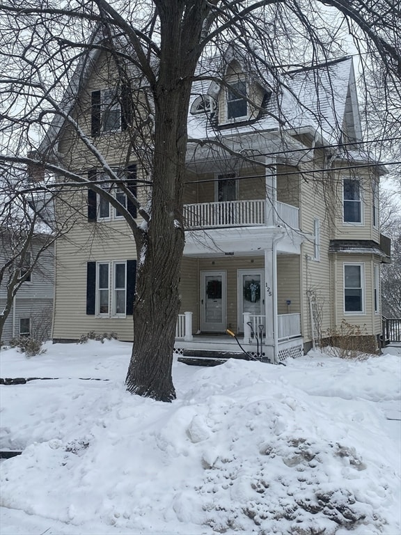 property at 127 Lincoln Ave