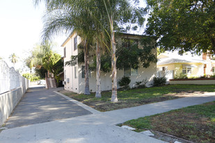 14763 Sylvan St Apartments