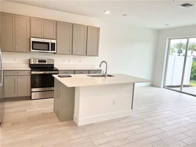 246 Preserve Trl S in Stuart, FL - Building Photo - Building Photo