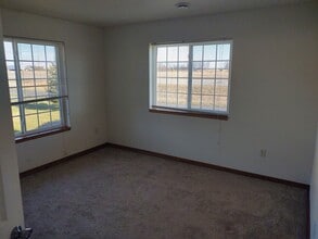 200 Lynx Trl in Mankato, MN - Building Photo - Building Photo