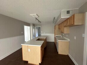 2714 Gerald Ford Dr W in Memphis, TN - Building Photo - Building Photo