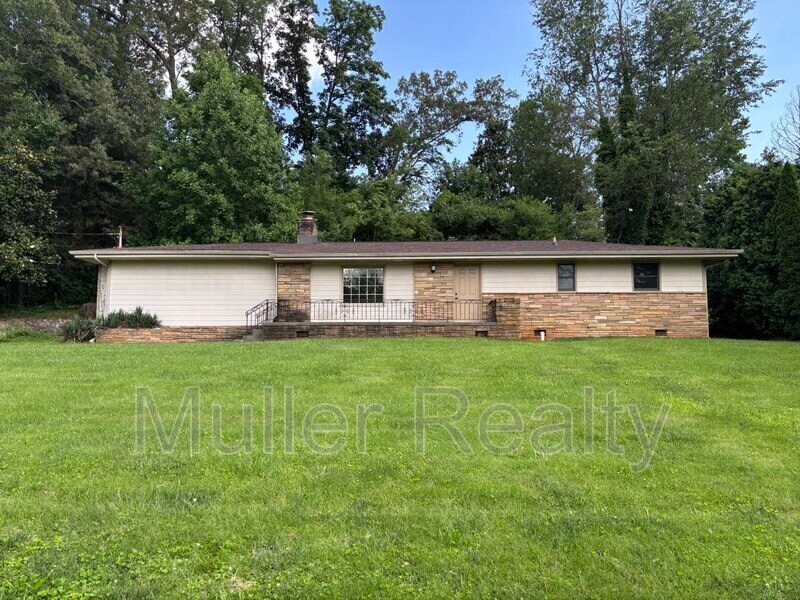 7320 Westridge Dr in Knoxville, TN - Building Photo