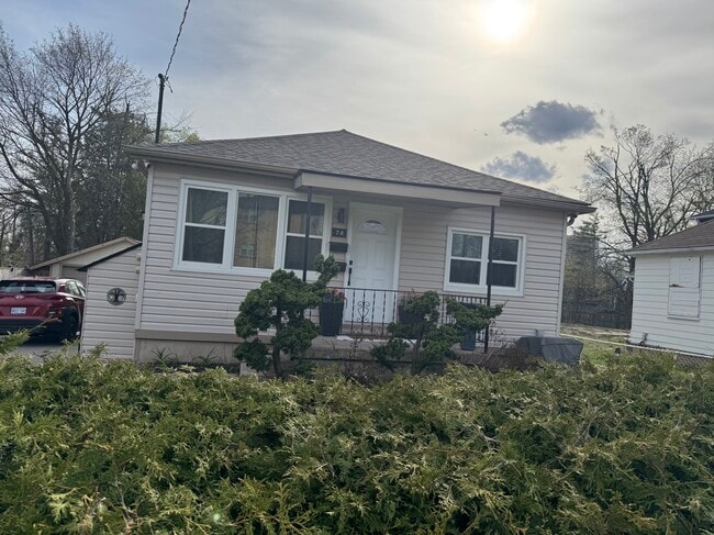 property at 74 Peel St
