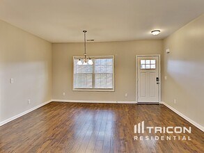 809 Ellyson Dr in Spring Hill, TN - Building Photo - Building Photo