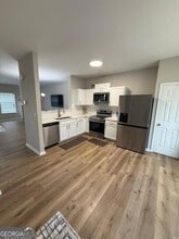 6884 Slate Stone Way SE in Mableton, GA - Foto de edificio - Building Photo