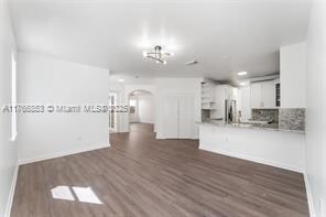 14024 SW 154th St in Miami, FL - Building Photo