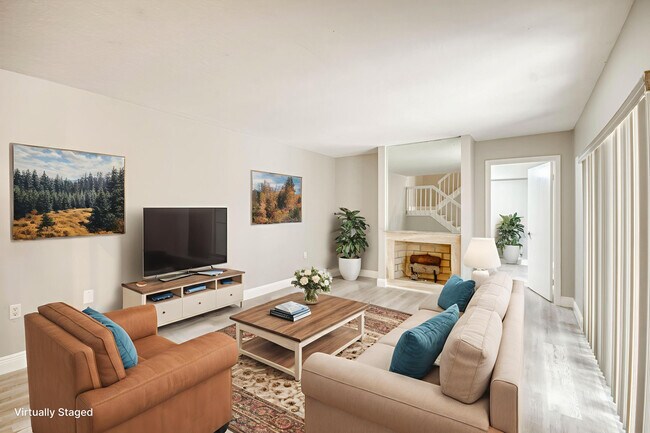 1221 12th Ln in Palm Beach Gardens, FL - Foto de edificio - Building Photo