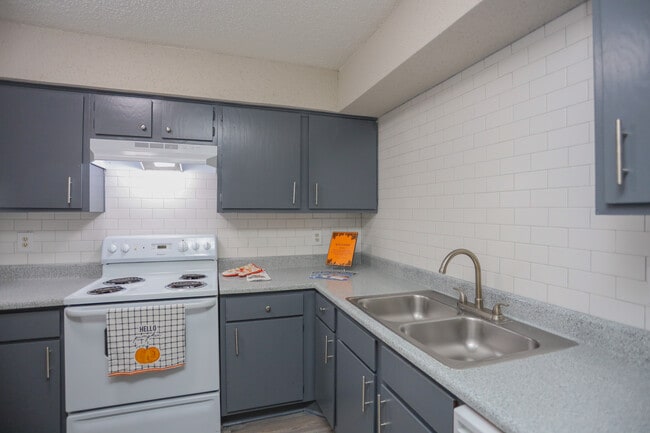 500 Flats in Fort Worth, TX - Foto de edificio - Interior Photo