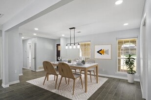 2704 Regal Rd in Plano, TX - Building Photo