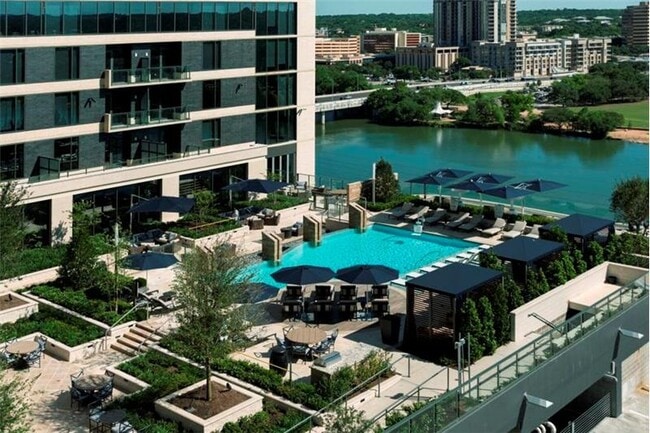 property at 112 San Antonio St