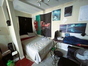 2518 20th St in Lubbock, TX - Building Photo - Building Photo