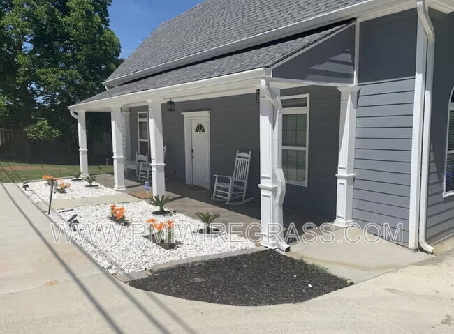 217 Orion St in Troy, AL - Building Photo - Building Photo