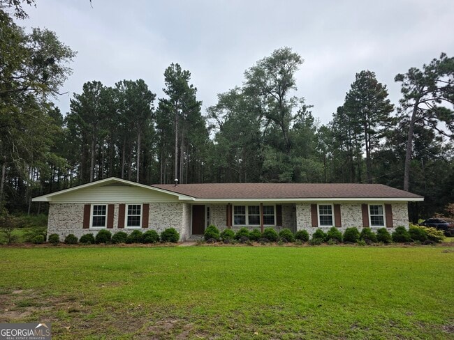 property at 5944 GA-21