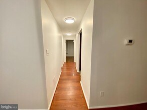3340 Huntley Sq Dr, Unit B in Temple Hills, MD - Building Photo - Building Photo