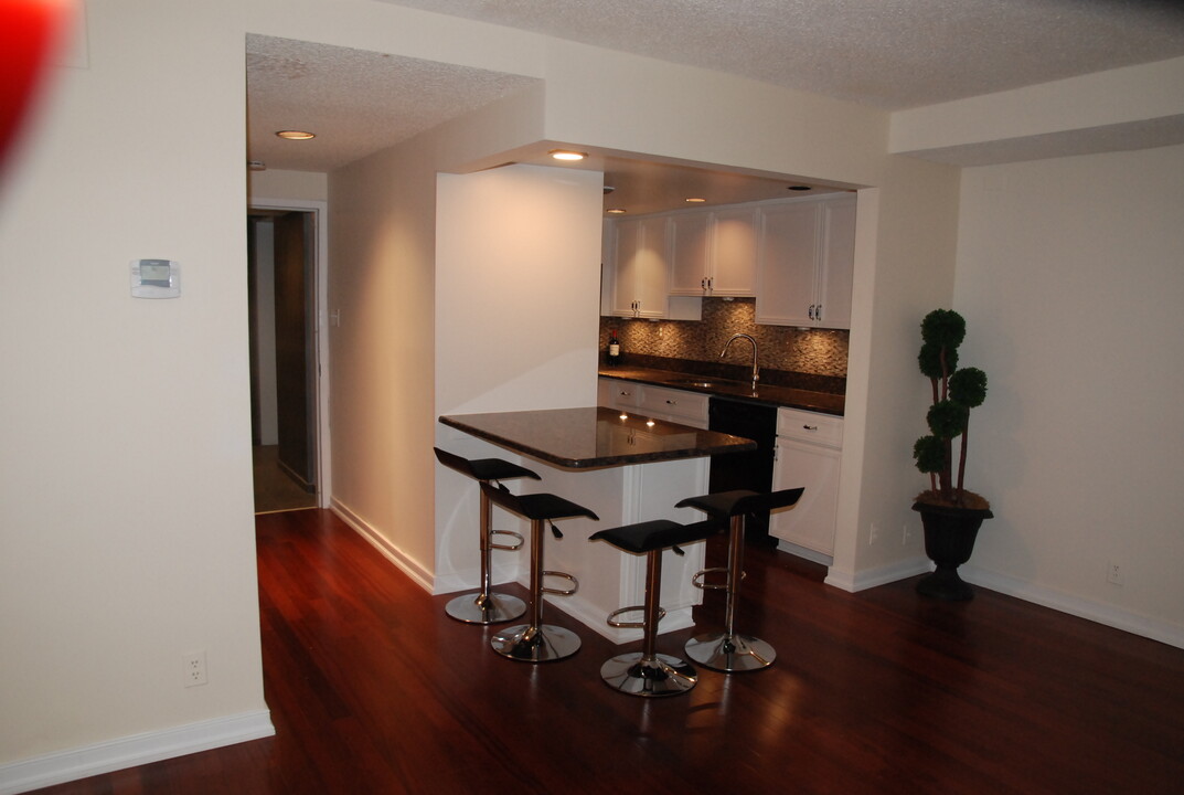 3 Washington Cir NW, Unit 105 in Washington, DC - Building Photo