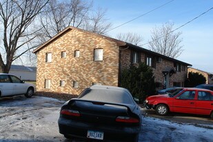 1925 W 1st St in Ankeny, IA - Building Photo