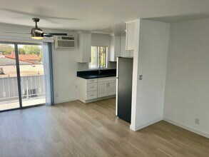 Gregory Way Apartments in Los Angeles, CA - Building Photo - Building Photo