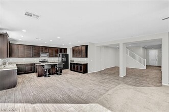 9351 Blazing Canyon Ave in Las Vegas, NV - Building Photo - Building Photo