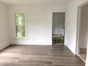 2207 N Bryant Ave in Minneapolis, MN - Building Photo - Building Photo