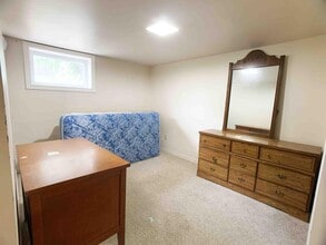 16 Burke Pl in St John's, NL - Building Photo - Building Photo