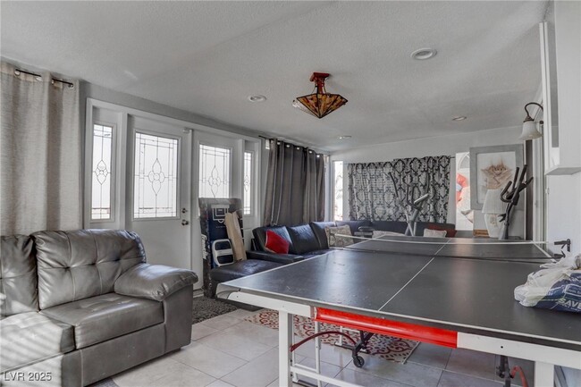 property at 944 De Met Dr