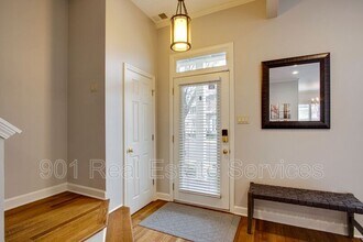 1018 Harbor Bend Cir in Memphis, TN - Building Photo - Building Photo