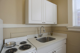 Westfal Apartments in Portland, OR - Building Photo - Interior Photo