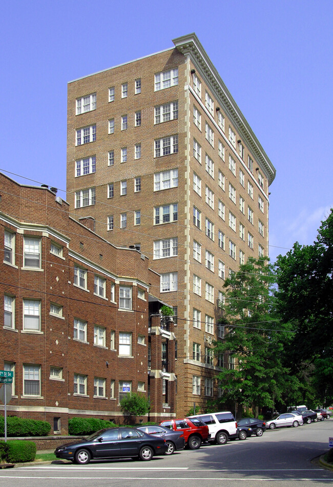 Claridge Manor Apartments in Birmingham, AL - Building Photo - Building Photo