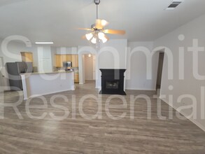 514 Hidden Brook Ln in Round Rock, TX - Foto de edificio - Building Photo