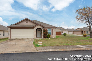 6103 Amherst Bay in San Antonio, TX - Building Photo