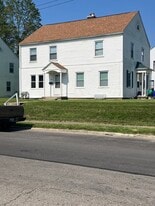 329 N Roosevelt Ave in Columbus, OH - Building Photo