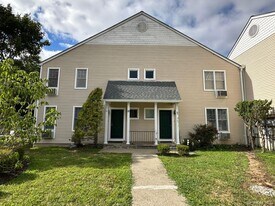 1870 Baldwin Rd in Yorktown Heights, NY - Building Photo