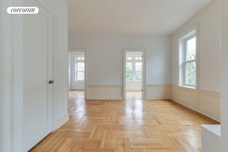 152 E 53rd St in Brooklyn, NY - Building Photo - Building Photo