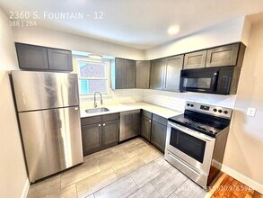 2360 S Fountain St in Allentown, PA - Building Photo - Building Photo