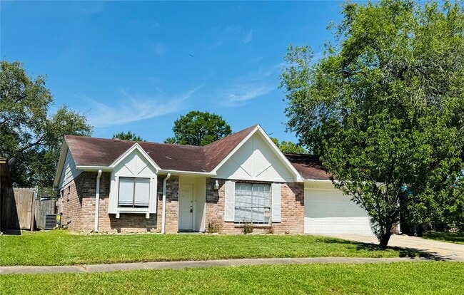 10418 Towne Oak Ln in Sugar Land, TX - Building Photo - Building Photo