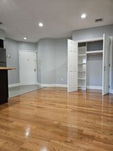 93 Hempstead Ave in Lynbrook, NY - Building Photo - Building Photo