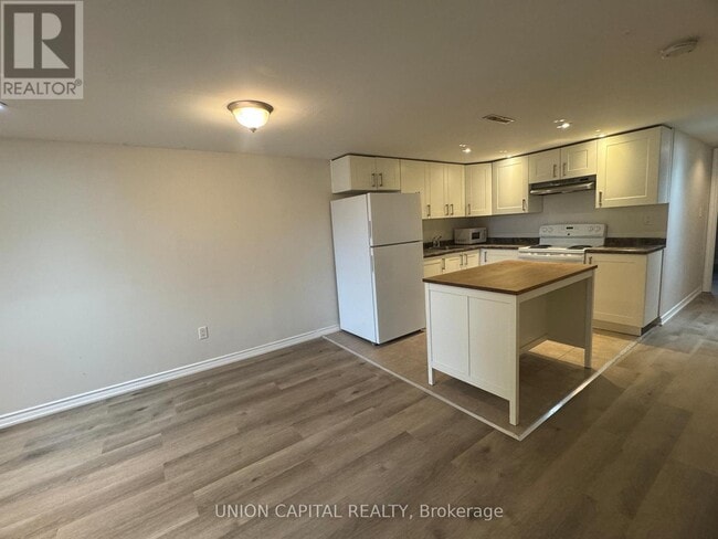 property at 26 Blackthorne Ave