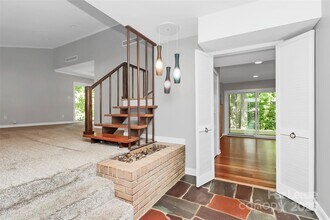 2619 Inverness Rd in Charlotte, NC - Building Photo - Building Photo