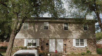 116 N Chestnut St, Unit B in Belton, MO - Building Photo